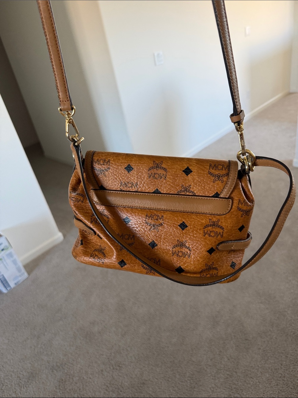 MCM Cognac Visetos Crossbody Saddle Bag with Gold Plaque - Picture 2 of 4